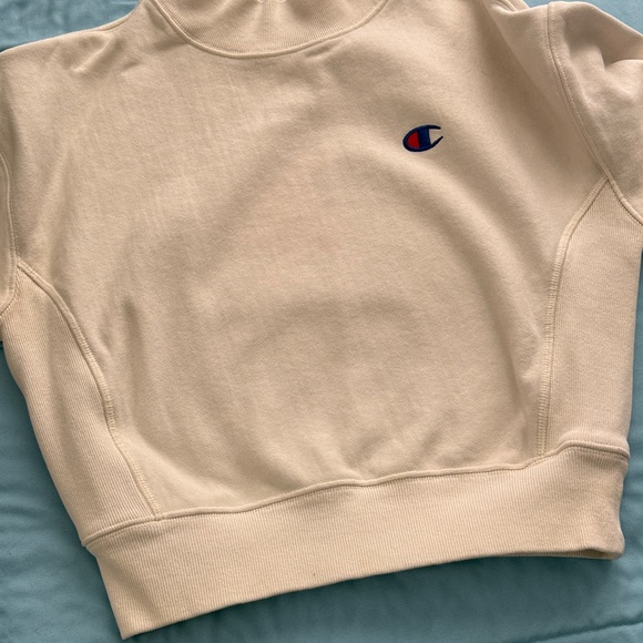 Champion Women's Light Cream Crewneck Sweatshirt with Logo - Picture 8 of 11